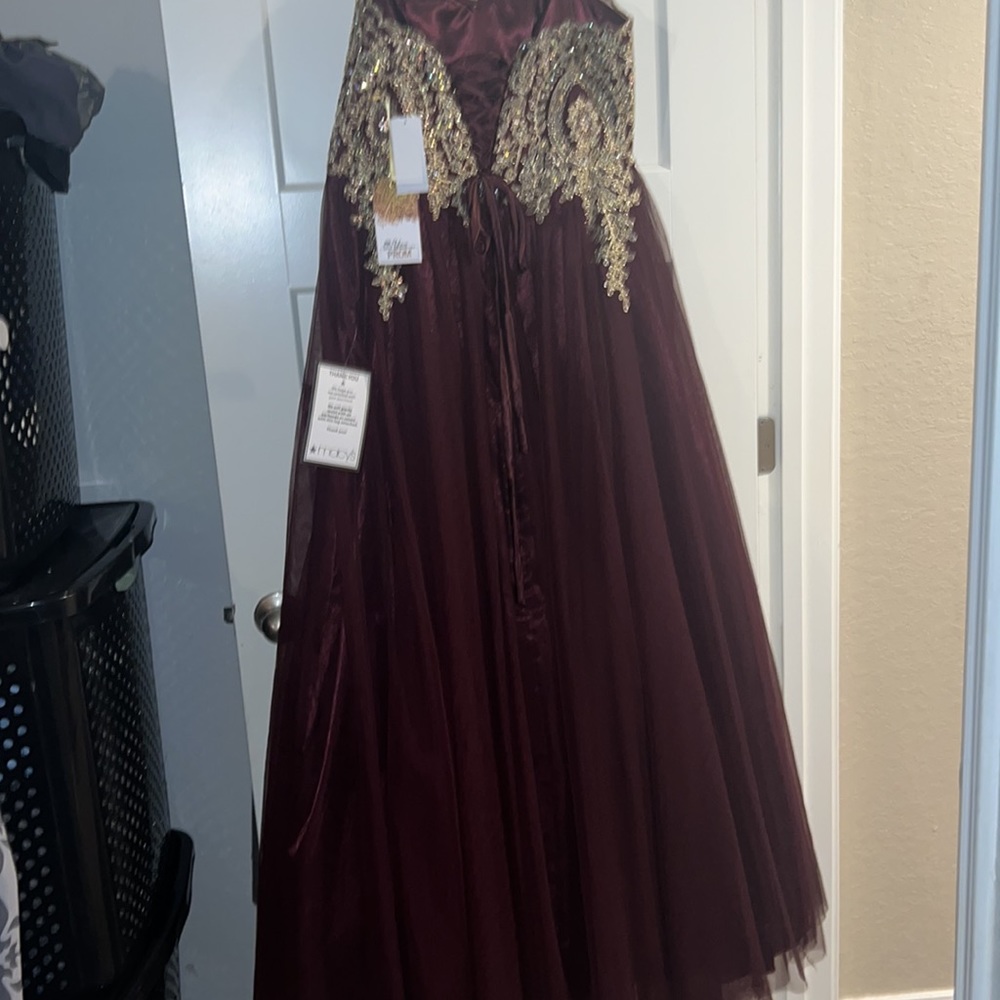 Prom Dress - Picture 4 of 4